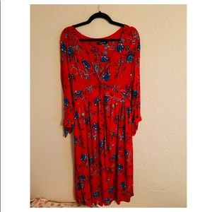 Floral Button Detail Midi Dress